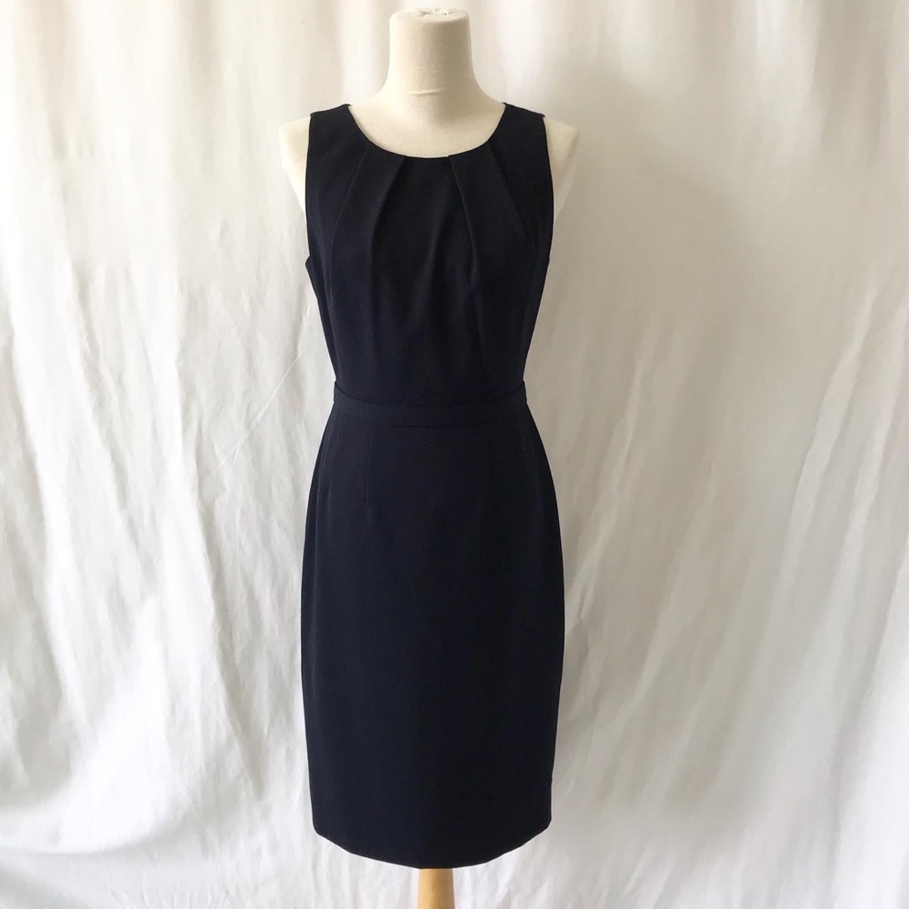 Tahari navy blue pleated dress size 2